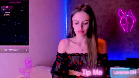 Jess online show from December 16, 2025, 12:32 pm