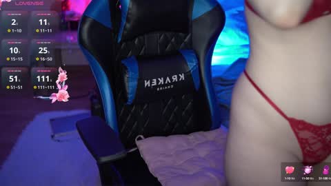 Snapshot of jessa__smith chatting on January 16, 2025, 7:07 am hello my name is Hanna online show from January 16, 2025, 7:07 am