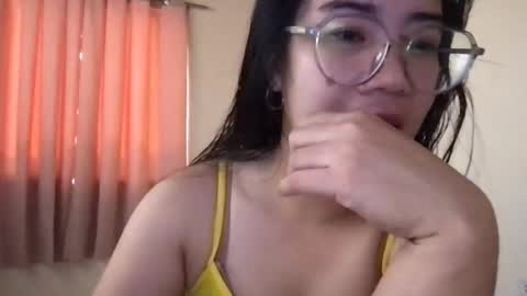 Snapshot of jessalicious_143 chatting on October 12, 2025, 2:32 am Jessa online show from October 12, 2025, 2:32 am