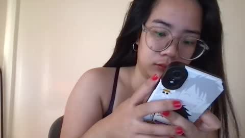 Snapshot of jessalicious_143 chatting on October 16, 2025, 12:44 am Jessa online show from October 16, 2025, 12:44 am