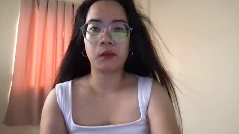 Snapshot of jessalicious_143 chatting on October 22, 2025, 1:06 am Jessa online show from October 22, 2025, 1:06 am