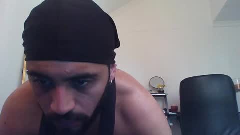 Snapshot of jessepickman chatting on December 3, 2024, 6:06 pm Angel  Demon online show from December 3, 2024, 6:06 pm