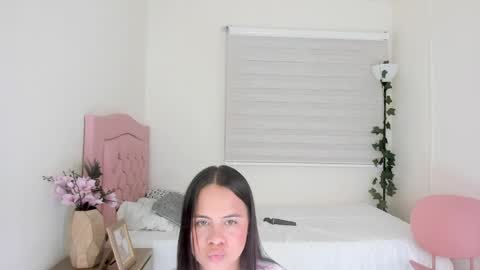 Jess online show from April 4, 2026, 1:08 pm