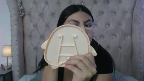 Jessica  online show from February 5, 2026, 7:07 pm