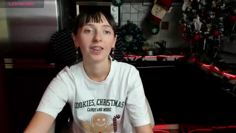 Snapshot of jessicaforris chatting on December 21, 2024, 11:01 am jessicaforris online show from December 21, 2024, 11:01 am