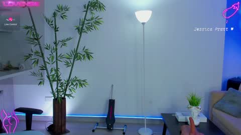  Jessica Pratt  IG jessicaxpratt online show from February 1, 2025, 9:08 pm