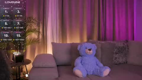 Snapshot of jessicaverse chatting on July 27, 2026, 3:35 am Jess online show from July 27, 2026, 3:35 am