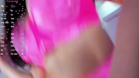 Snapshot of jessicawilliamsx_ chatting on April 22, 2026, 4:30 pm Jessisa online show from April 22, 2026, 4:30 pm