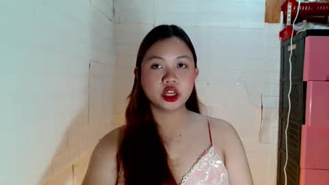 Snapshot of jessiefoxx0 chatting on December 3, 2025, 7:01 pm Jessie online show from December 3, 2025, 7:01 pm