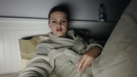 jessieryan online show from February 3, 2026, 4:10 am