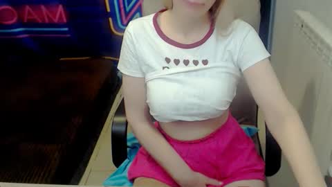 Victoria online show from February 11, 2026, 8:25 pm