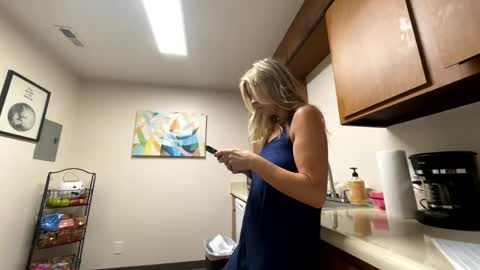 Snapshot of jessimayi chatting on October 7, 2025, 4:37 pm jessimayi online show from October 7, 2025, 4:37 pm