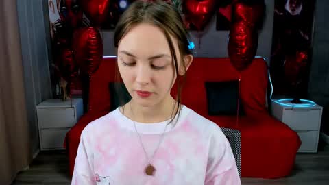 JesssWalker online show from February 22, 2025, 8:29 am