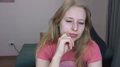 Snapshot of jessy_comely chatting on July 2, 2026, 10:32 am Jessy online show from July 2, 2026, 10:32 am