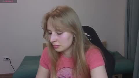 Snapshot of jessy_comely chatting on July 10, 2026, 6:10 pm Jessy online show from July 10, 2026, 6:10 pm
