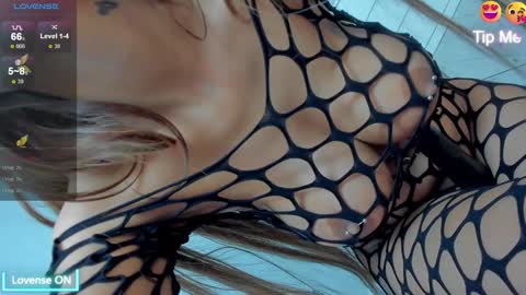 Snapshot of jessy_cruz chatting on December 5, 2024, 8:22 am Jessy online show from December 5, 2024, 8:22 am