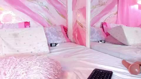 Snapshot of jessyzoe chatting on April 29, 2026, 5:52 pm Jessy online show from April 29, 2026, 5:52 pm