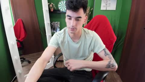jett_slendy online show from May 16, 2026, 12:04 pm