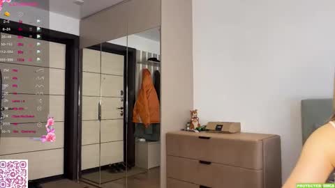 Mona online show from March 27, 2026, 5:35 am