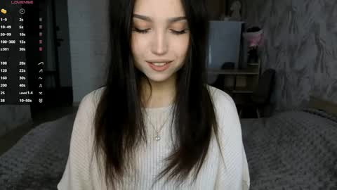 I am Gina ntmu Lets hit 10 Thumbs Up together online show from May 14, 2026, 8:54 am