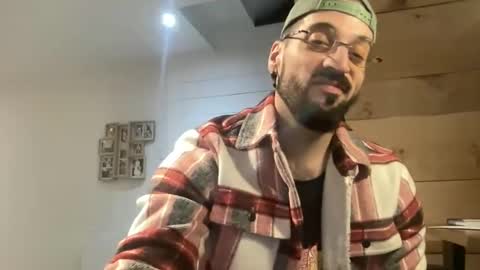 Snapshot of jeunemek00779042 chatting on December 20, 2024, 6:56 pm JEUNEMEK007 online show from December 20, 2024, 6:56 pm