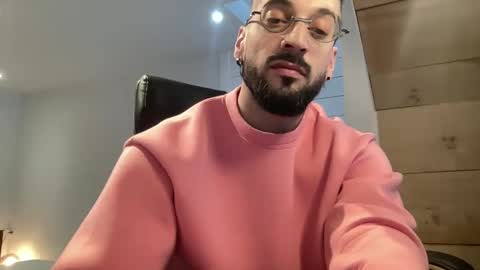 Snapshot of jeunemek00779042 chatting on February 21, 2025, 1:55 pm JEUNEMEK007 online show from February 21, 2025, 1:55 pm