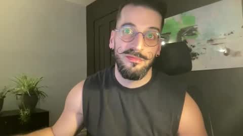 Snapshot of jeunemek00779042 chatting on December 23, 2025, 2:42 am JEUNEMEK007 online show from December 23, 2025, 2:42 am