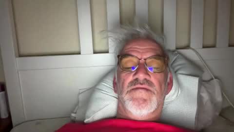 Snapshot of jewlronny chatting on May 6, 2026, 4:19 am jewlronny online show from May 6, 2026, 4:19 am