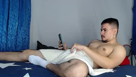 Snapshot of jeycob_happy97 chatting on June 20, 2026, 11:40 pm Juan David online show from June 20, 2026, 11:40 pm