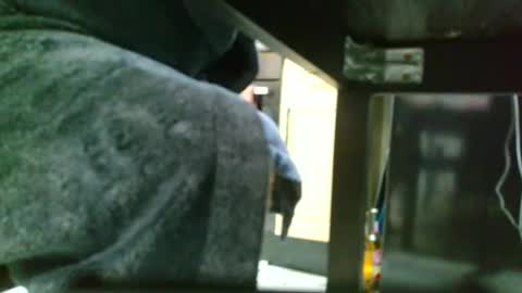 Snapshot of jez619 chatting on October 9, 2025, 8:45 am jez619 online show from October 9, 2025, 8:45 am