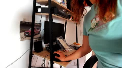 Snapshot of jezabel_purple chatting on May 25, 2026, 4:46 pm Camila online show from May 25, 2026, 4:46 pm