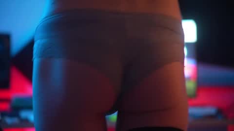 jfemk online show from December 23, 2024, 7:49 am