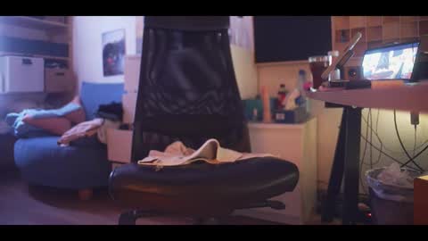 jfemk online show from November 2, 2025, 2:25 am