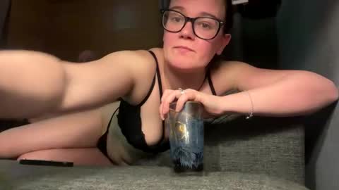 Snapshot of jg0907 chatting on February 11, 2025, 9:25 pm jg0907 online show from February 11, 2025, 9:25 pm