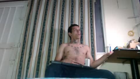 Snapshot of jharol_cardona chatting on July 1, 2026, 2:02 am Jharol online show from July 1, 2026, 2:02 am