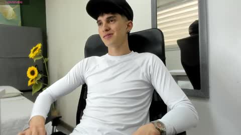 Jheampiero online show from April 13, 2026, 9:31 pm