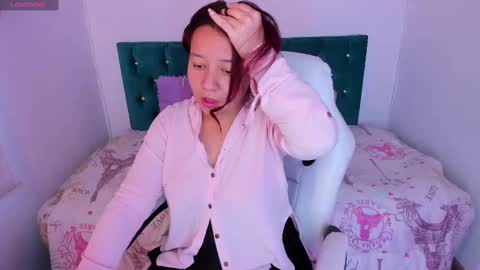 Snapshot of jhiinny_brownn chatting on February 17, 2025, 12:05 pm Jhiinny online show from February 17, 2025, 12:05 pm