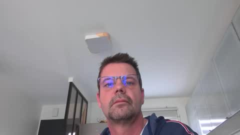 Snapshot of jhmec44000 chatting on March 20, 2026, 9:14 am jhmec44000 online show from March 20, 2026, 9:14 am