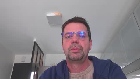 Snapshot of jhmec44000 chatting on March 30, 2026, 12:06 pm jhmec44000 online show from March 30, 2026, 12:06 pm