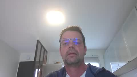 Snapshot of jhmec44000 chatting on April 2, 2026, 7:28 am jhmec44000 online show from April 2, 2026, 7:28 am