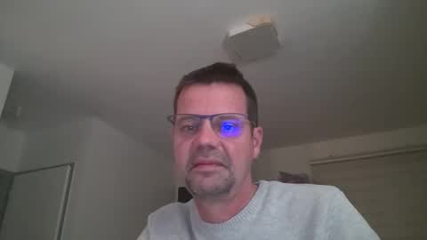 Snapshot of jhmec44000 chatting on April 6, 2026, 9:27 pm jhmec44000 online show from April 6, 2026, 9:27 pm