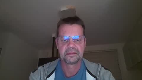 Snapshot of jhmec44000 chatting on April 7, 2026, 9:37 pm jhmec44000 online show from April 7, 2026, 9:37 pm