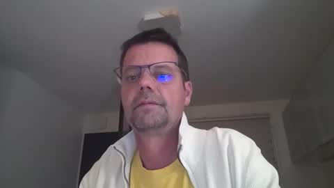 Snapshot of jhmec44000 chatting on April 26, 2026, 9:12 pm jhmec44000 online show from April 26, 2026, 9:12 pm