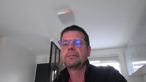 Snapshot of jhmec44000 chatting on April 27, 2026, 12:14 pm jhmec44000 online show from April 27, 2026, 12:14 pm