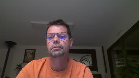 Snapshot of jhmec44000 chatting on April 29, 2026, 2:26 am jhmec44000 online show from April 29, 2026, 2:26 am