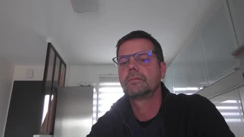 Snapshot of jhmec44000 chatting on April 29, 2026, 2:32 pm jhmec44000 online show from April 29, 2026, 2:32 pm