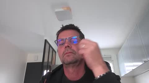 Snapshot of jhmec44000 chatting on May 18, 2026, 1:50 pm jhmec44000 online show from May 18, 2026, 1:50 pm