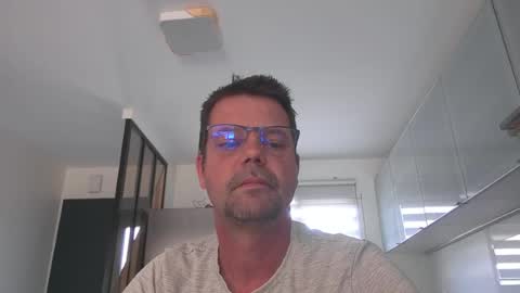 Snapshot of jhmec44000 chatting on July 7, 2026, 11:03 am jhmec44000 online show from July 7, 2026, 11:03 am