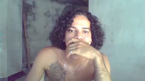 Snapshot of jhoan_19 chatting on February 13, 2025, 2:09 pm JHOAN online show from February 13, 2025, 2:09 pm