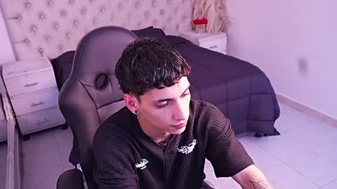 Snapshot of jhoanleandro chatting on May 2, 2026, 10:09 am jhoanleandro online show from May 2, 2026, 10:09 am